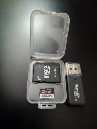 Carta MicroSD Lenovo 256GB + Adattatore