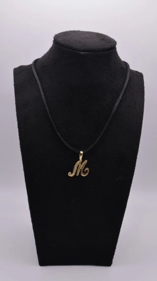 Colgante Letra M Oro 18k