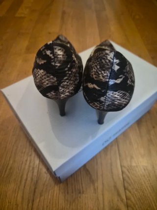 Zapatos Benini Talla 37