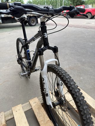 Bicicleta de Montaña BH