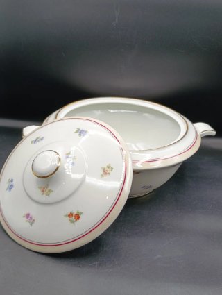 Sopera porcelana UML France