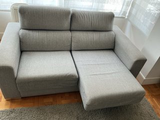 Sofá 2 plazas gris tela