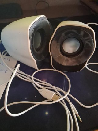 Altavoces Estéreo Compactos Logitech Z120