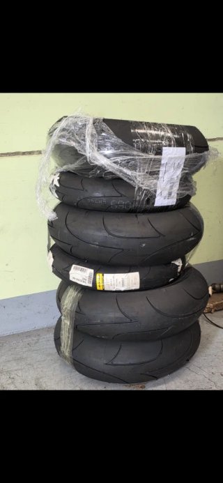 Dunlop 213 GP PRO Neumáticos Moto
