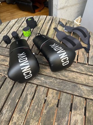 Guantes Boxeo y Vendas MMA