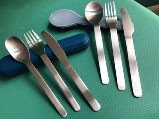 ESTUCHES CON CUBIERTOS DE VIAJE A ESTRENAR