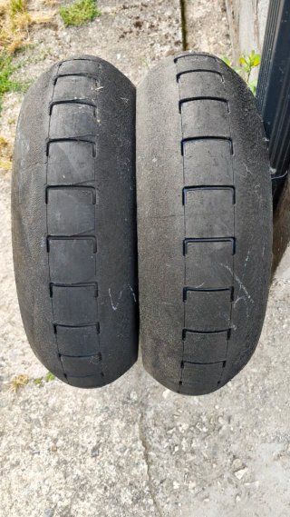 Michelin Power Supermoto Neumático