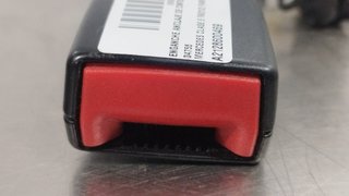 ENGANCHE CINTURON TRASERO CENTRAL MERCEDES-BENZ C