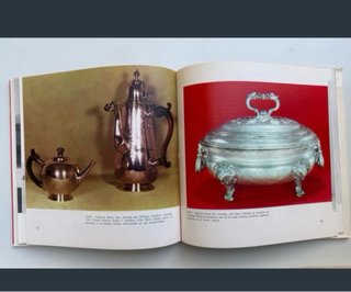 Lote 4 libros “Pequeño Museo”.