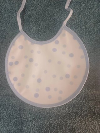 Lote 3 Baberos bebé blanco y celeste