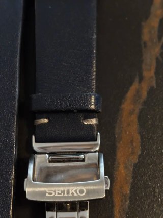 Correa para reloj Seiko Alpinist Piel Azul Marino