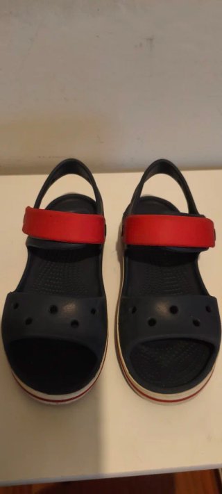 Sandalias Crocs Niños Azul y Rojo