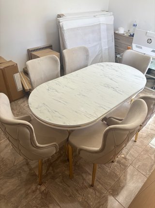 Mesa y 6 Sillas Comedor Ovaladas