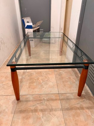 Mesa de centro cristal y madera