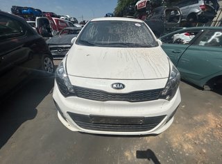 Asientos traseros 891001w010bdm kia rio 2905669