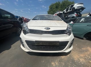 Asientos traseros 891001w010bdm kia rio 2905669