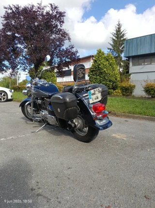 Suzuki Intruder VL800 Cruiser