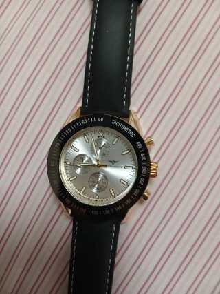 Reloj Geneva Design Negro y Dorado