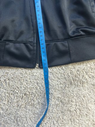 Chaqueta Adidas Negra y Dorada Talla XL Vintage
