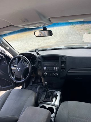 Mitsubishi Montero 2007