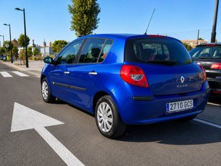🚗 Renault Clio 2010 en perfecto estado