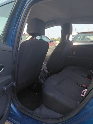 🚗 Renault Clio 2010 en perfecto estado