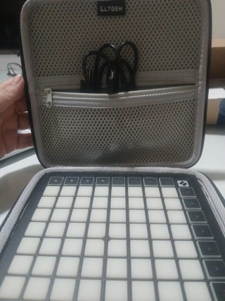 Novation Launchpad Mini MK3 + Estuche