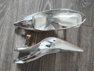 Zapatos destalonados plateados