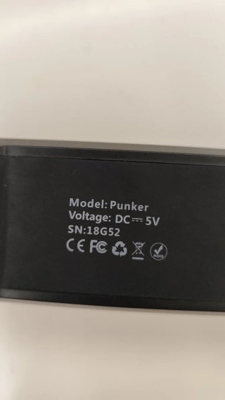 Altavoz Bluetooth VTIN Punker Negro  BUEN ESTADO