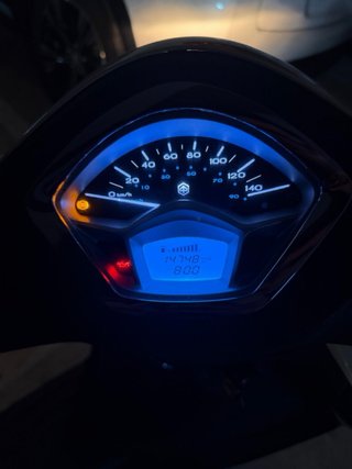 Piaggio Liberty 125 Beige/Negro