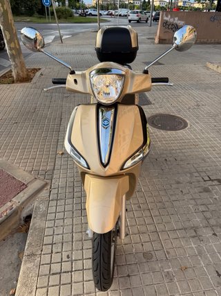 Piaggio Liberty 125 Beige/Negro