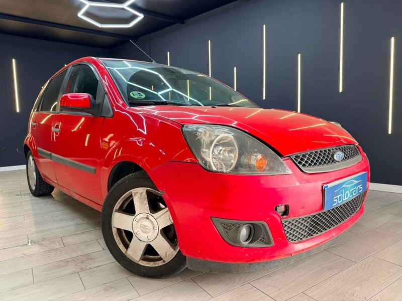 Ford Fiesta 2008 - foto 1