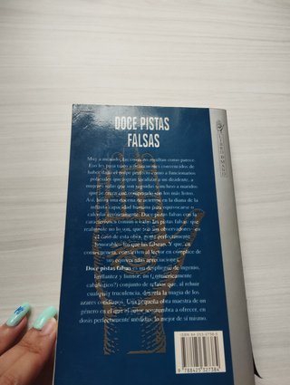 Doce pistas falsas