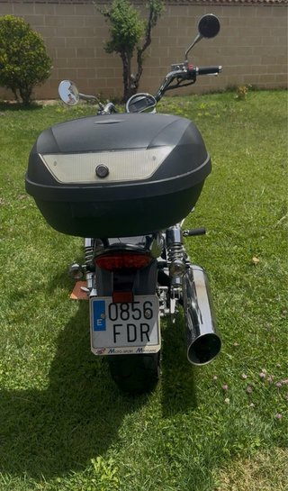 Hyosung Aquila 650cc Negra