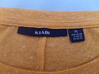 Blusa T XL. Medidas en descripción