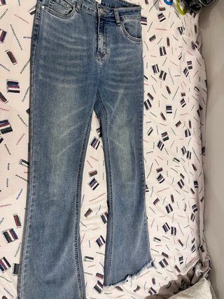 Pantalón campana vaquero azul