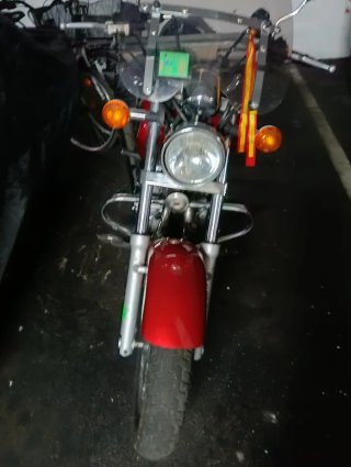 Suzuki Marauder 250cc Roja