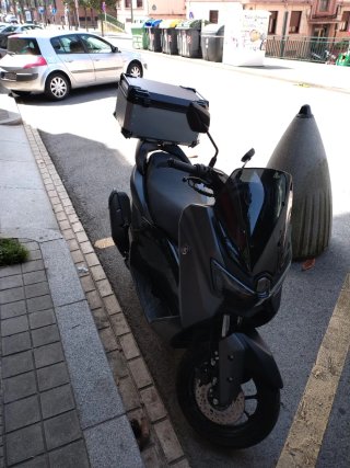 Yamaha NMAX 125 Negra/Gris