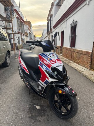 Yamaha Jog R aire