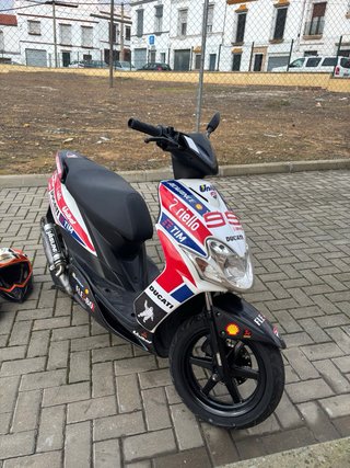 Yamaha Jog R aire