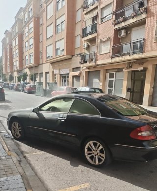 Mercedes-Benz  CLK 2005