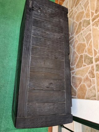 Arcón de exterior de plástico negro