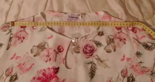 Blusa Fabimante flores rosas