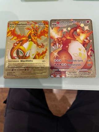 Lote 6 Cartas Pokémon Charizard Doradas y Plateada