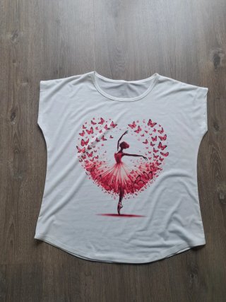 Camiseta bailarina mariposas corazón