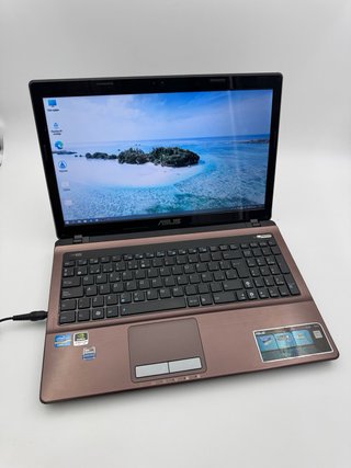 Asus i7/ 8CPUs/ 8GB RAM/ HDD 500GB/ windows 10L