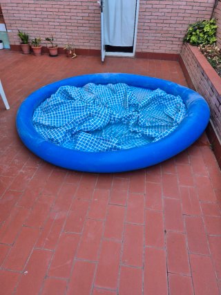Piscina inflable Intex azul y multicolor
