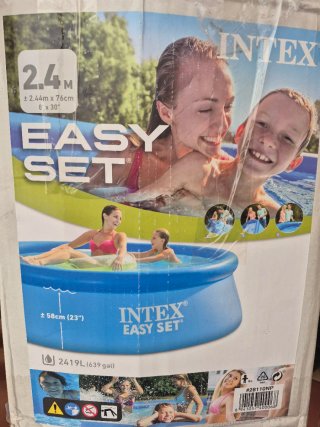 Piscina inflable Intex azul y multicolor