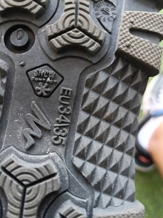 Ropa de nieve Decathlon Talla 8 años