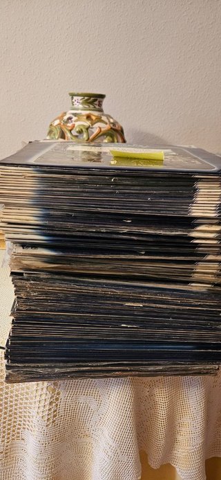 Colección 98 vinilos “La Zarzuela”.